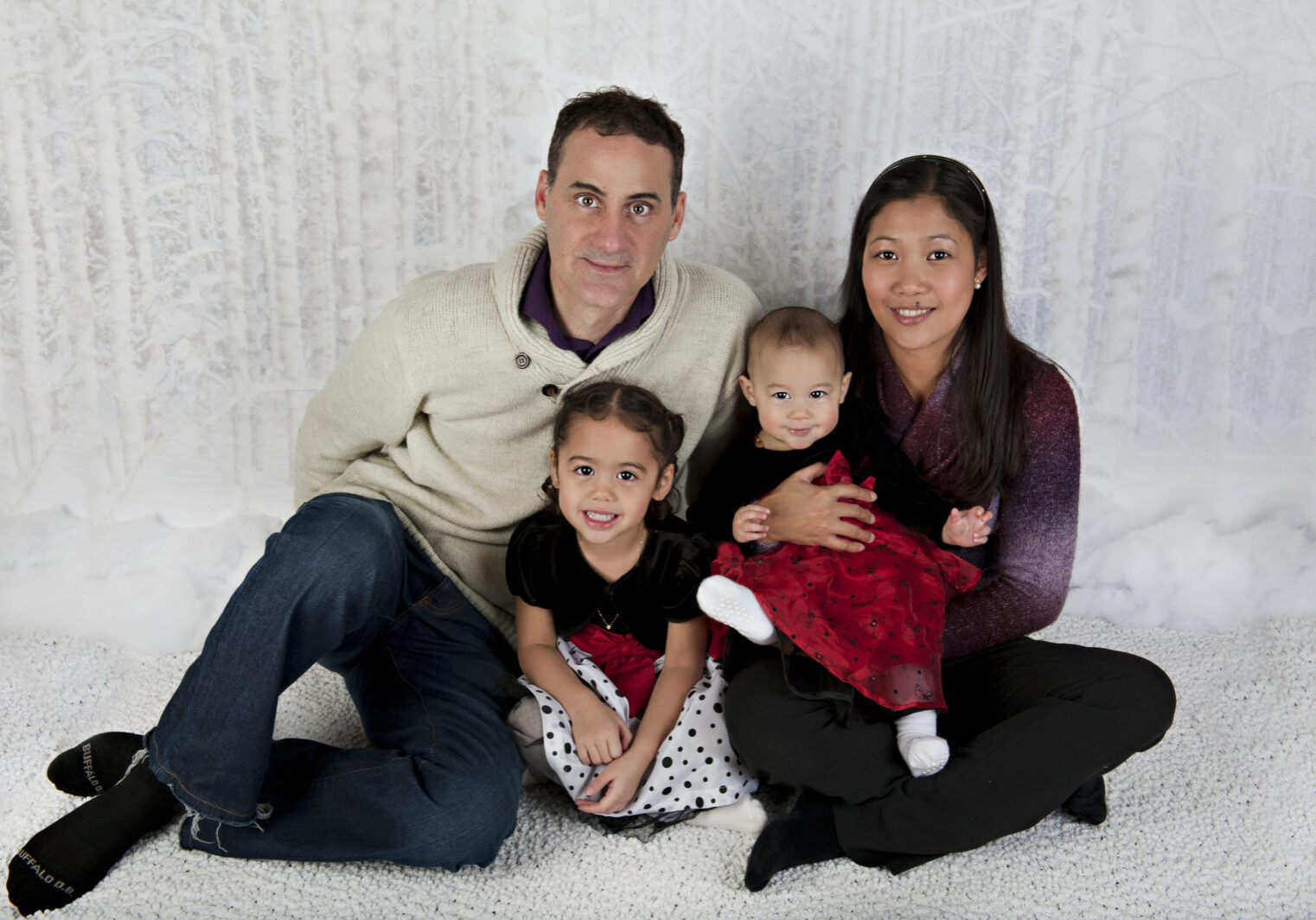 Co-Founders Darren & Diana Vaughan with their 2 children